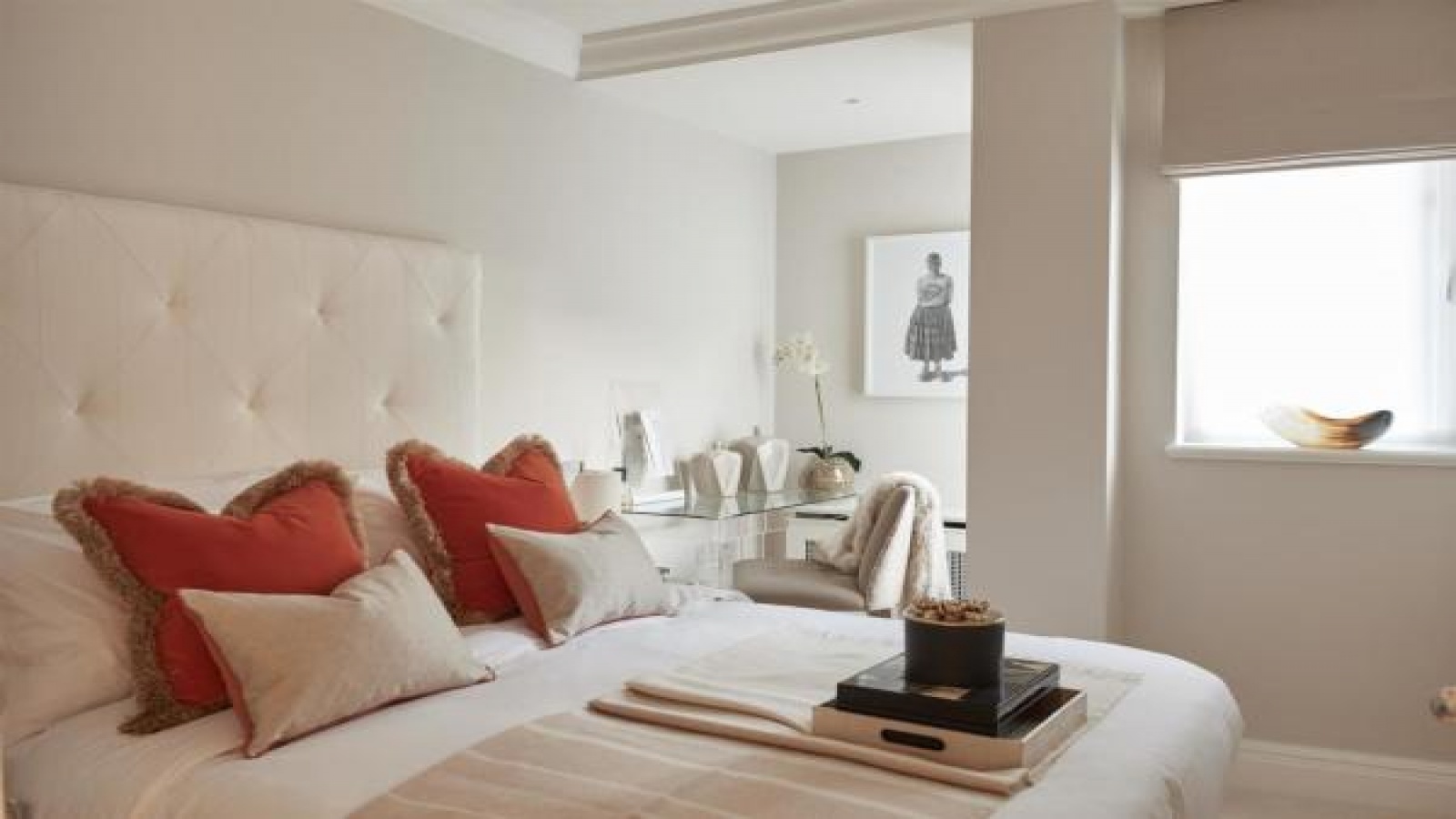 Knightsbridge SW1X London, 3 Bedrooms Bedrooms, ,3 BathroomsBathrooms,Apartment,For Sale,Knightsbridge SW1X London ,2,1033