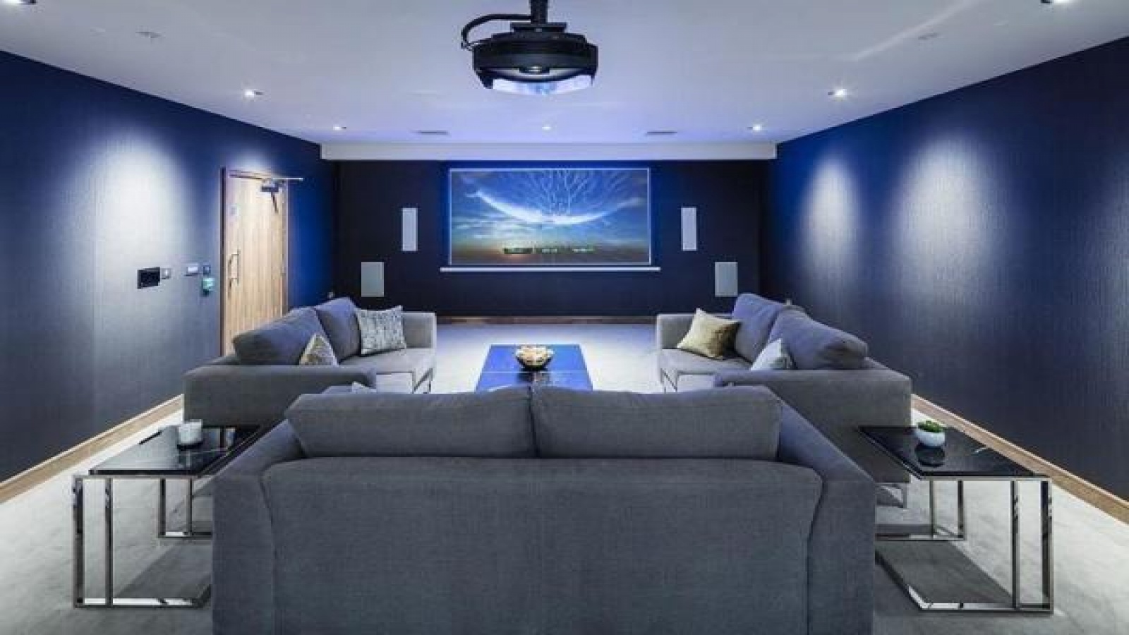 Vauxhal London Zone1 SW8, 3 Bedrooms Bedrooms, ,Apartment,For Sale,Vauxhal London Zone1 SW8,1034